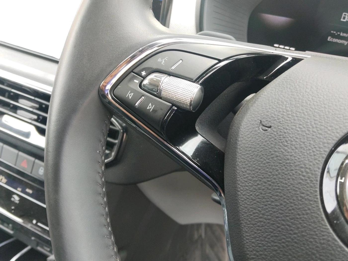2025 Skoda Kylaq Prestige AT, Petrol, Automatic, 2,263 km, interior