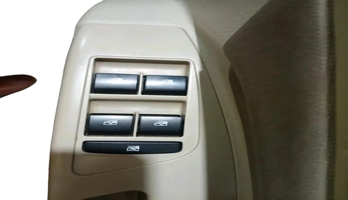 2022 Mahindra Scorpio S5, Diesel, Manual, 1,05,013 km, interior