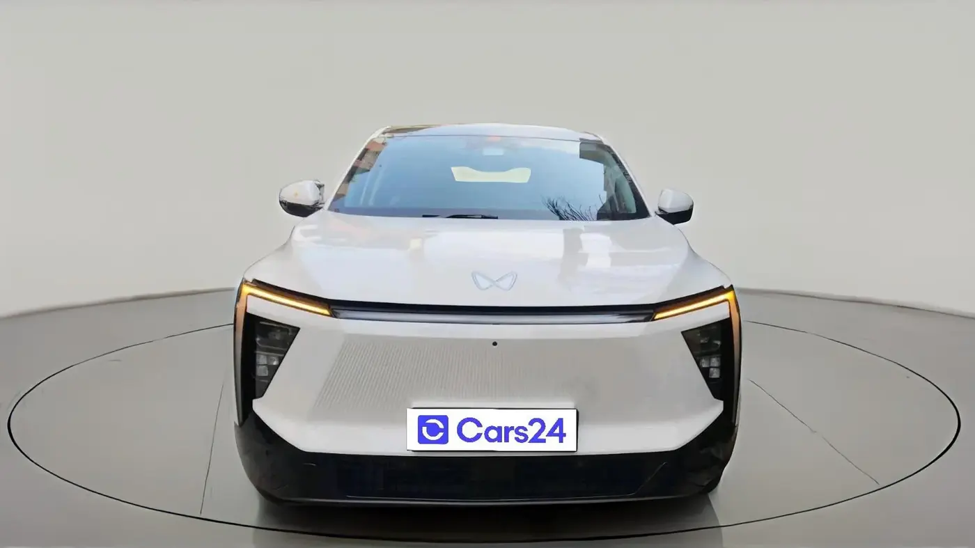 2025 Mahindra XEV 9e Pack Three B79 KWH, Electric, Automatic, 19,694 km, exterior