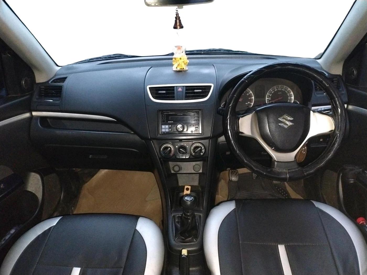 2012 Maruti Swift VXI, Petrol, Manual, 1,83,552 km, interior