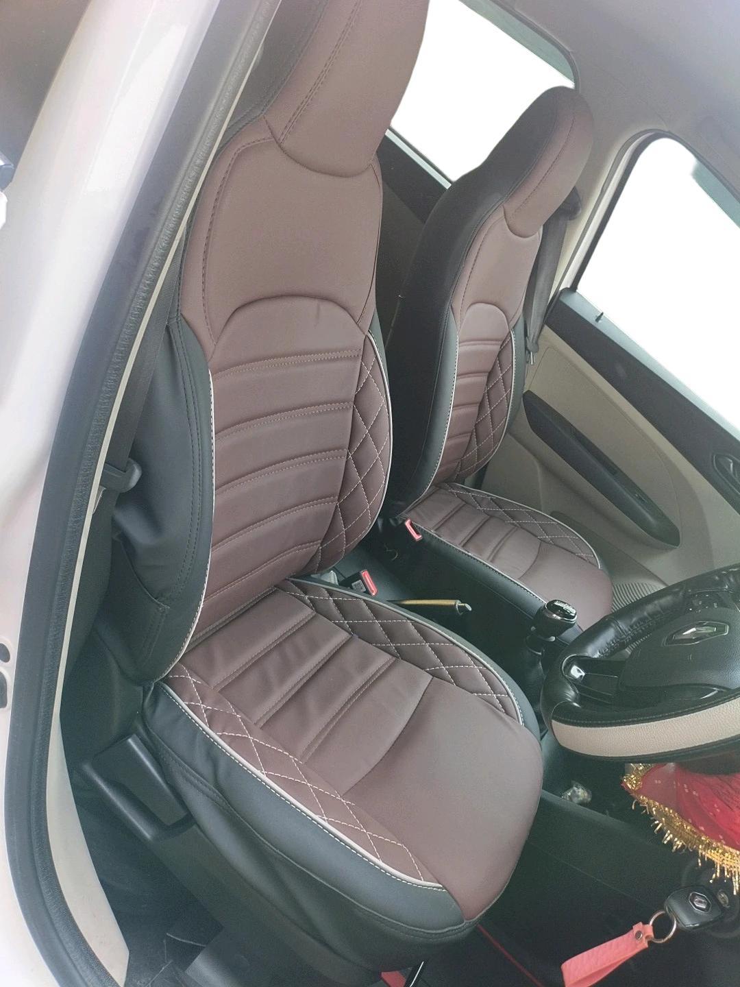 2024 Renault TRIBER RXT, Petrol, Manual, 18,558 km, interior