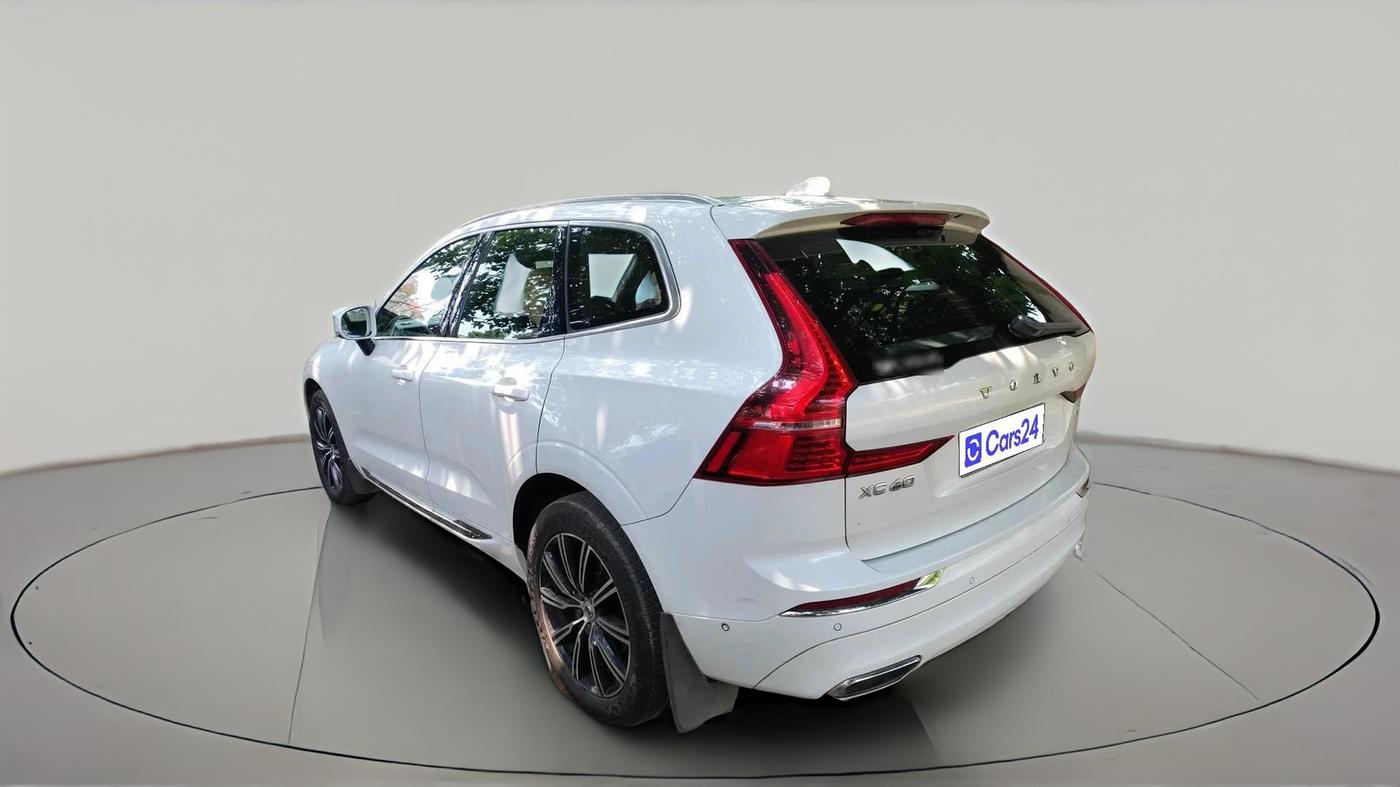 2021 Volvo XC 60 D5 INSCRIPTION, Diesel, Automatic, 1,36,327 km, exterior