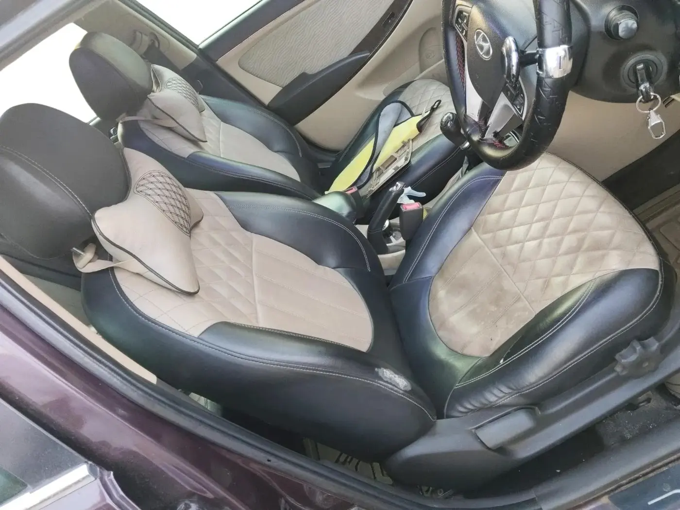 2011 Hyundai Verna FLUIDIC 1.6 CRDI SX, Diesel, Manual, 1,13,662 km, interior