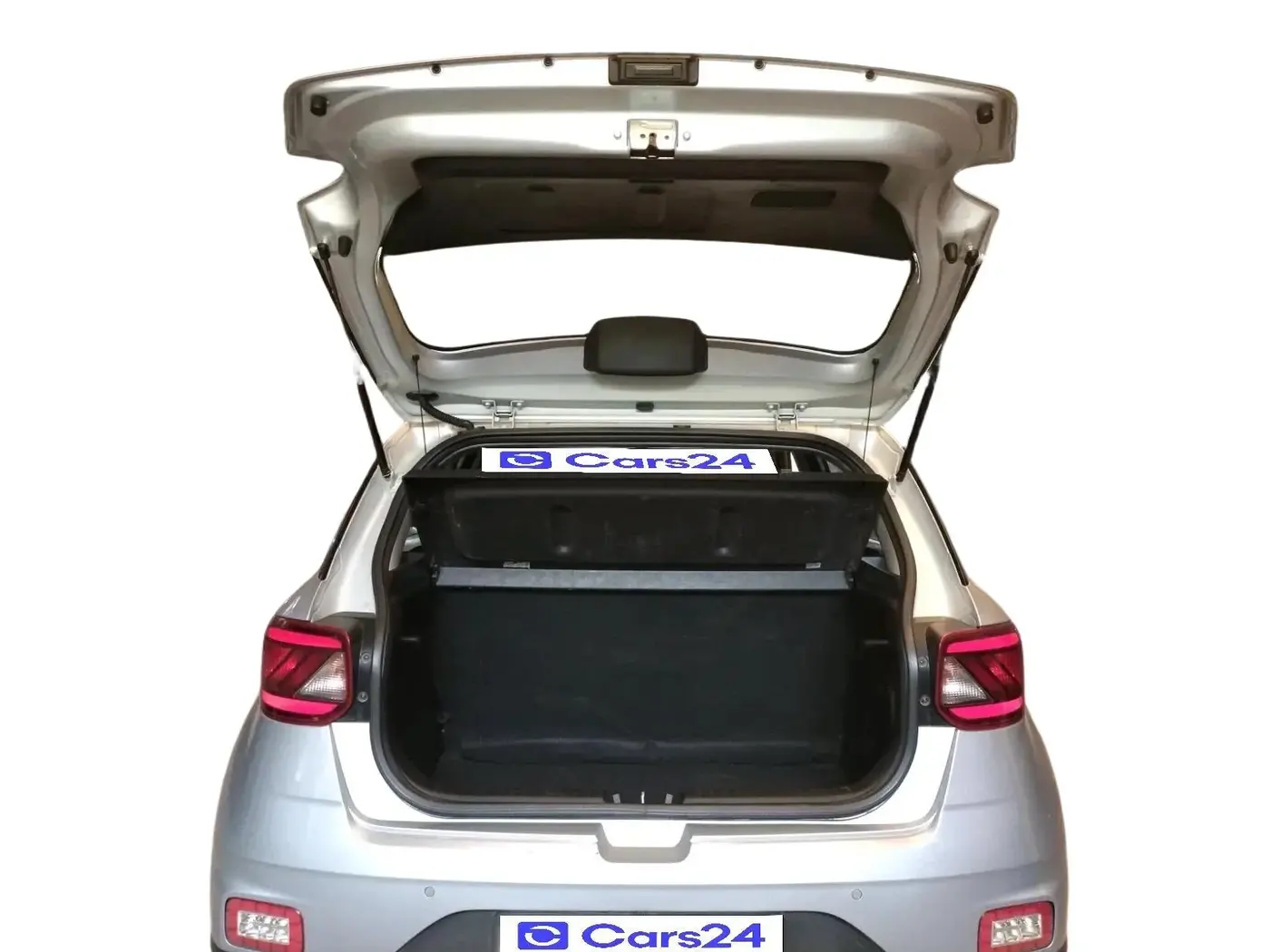 2022 Hyundai VENUE S 1.2, Petrol, Manual, 46,682 km, exterior