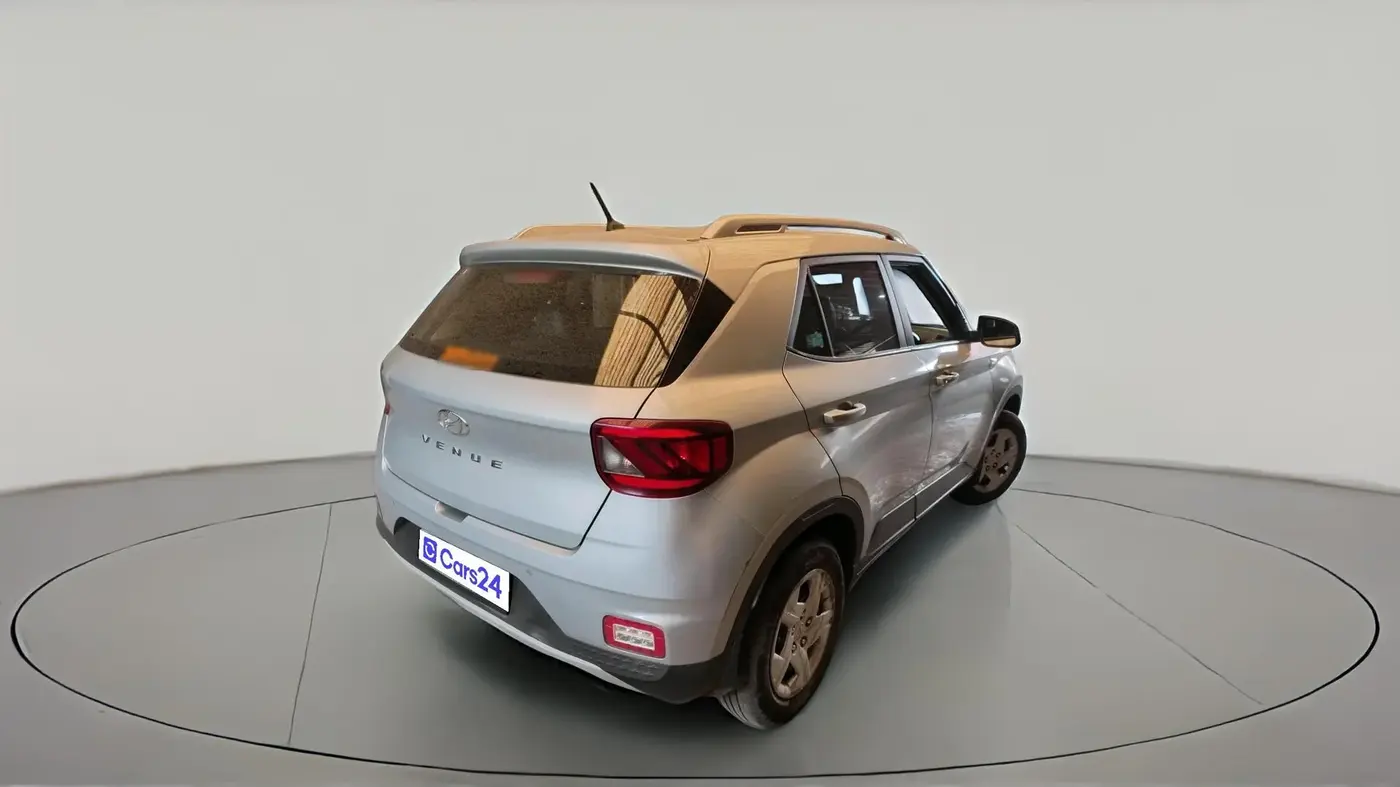 2022 Hyundai VENUE S 1.2, Petrol, Manual, 46,682 km, exterior