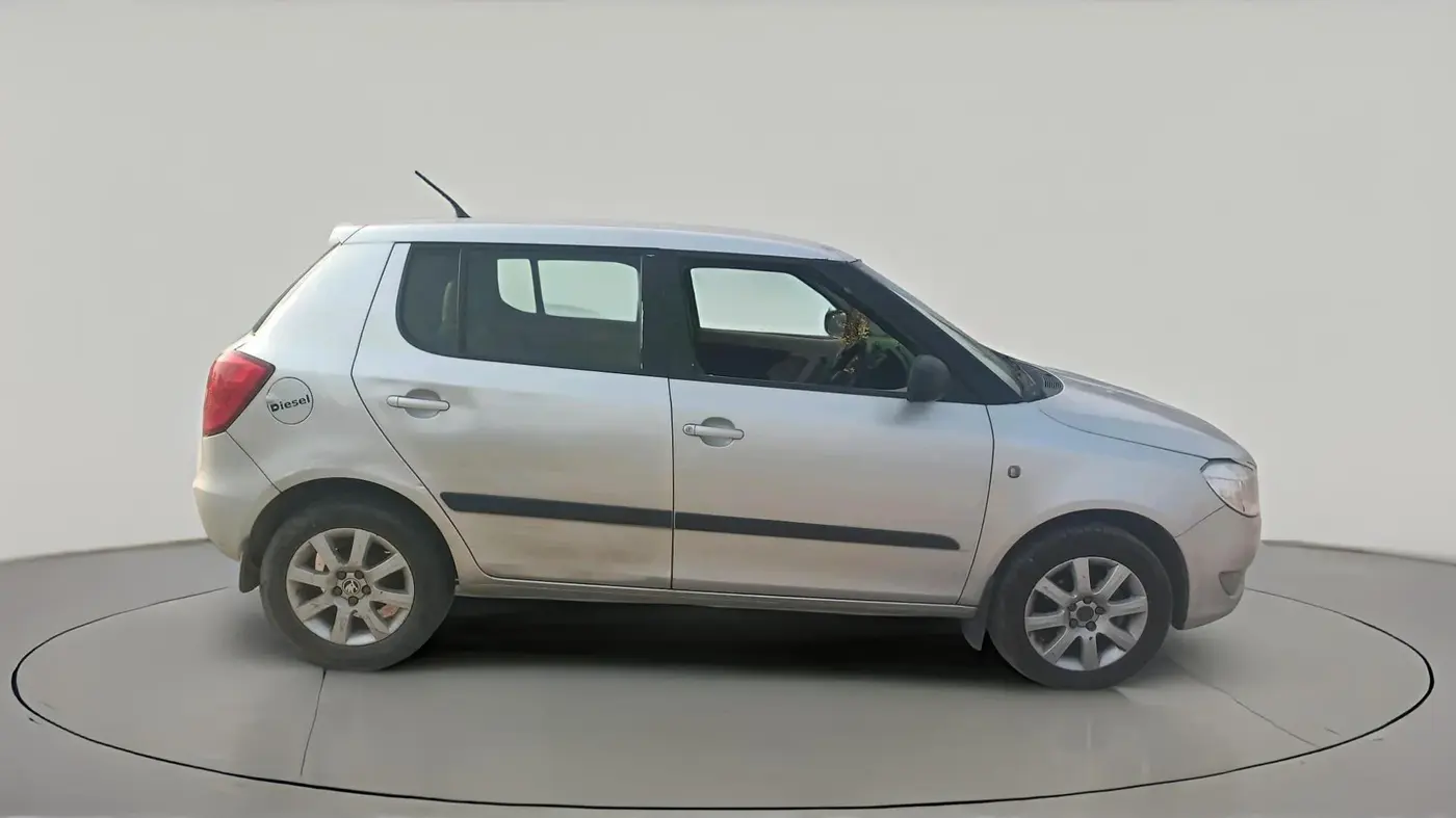 2012 Skoda Fabia ELEGANCE 1.2 TDI, Diesel, Manual, 2,10,000 km, exterior
