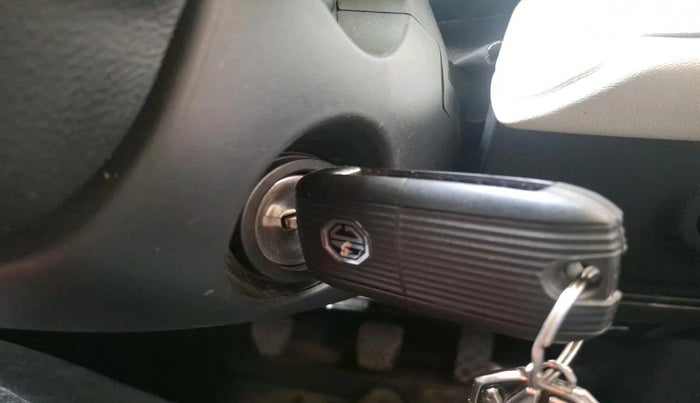 2023 MG ASTOR STYLE 1.5 MT, Petrol, Manual, 42,836 km, interior