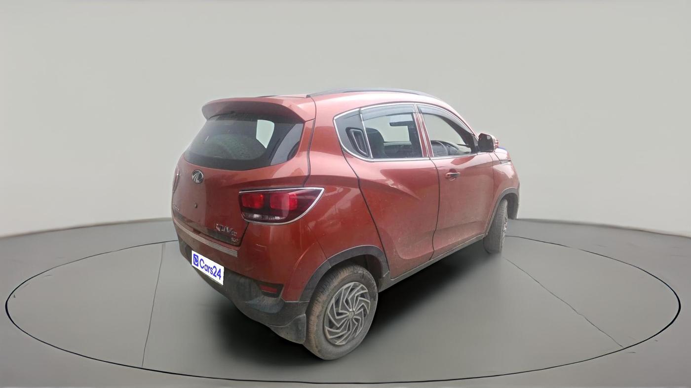 2016 Mahindra Kuv100 K4 6 STR, Petrol, Manual, 1,01,210 km, exterior