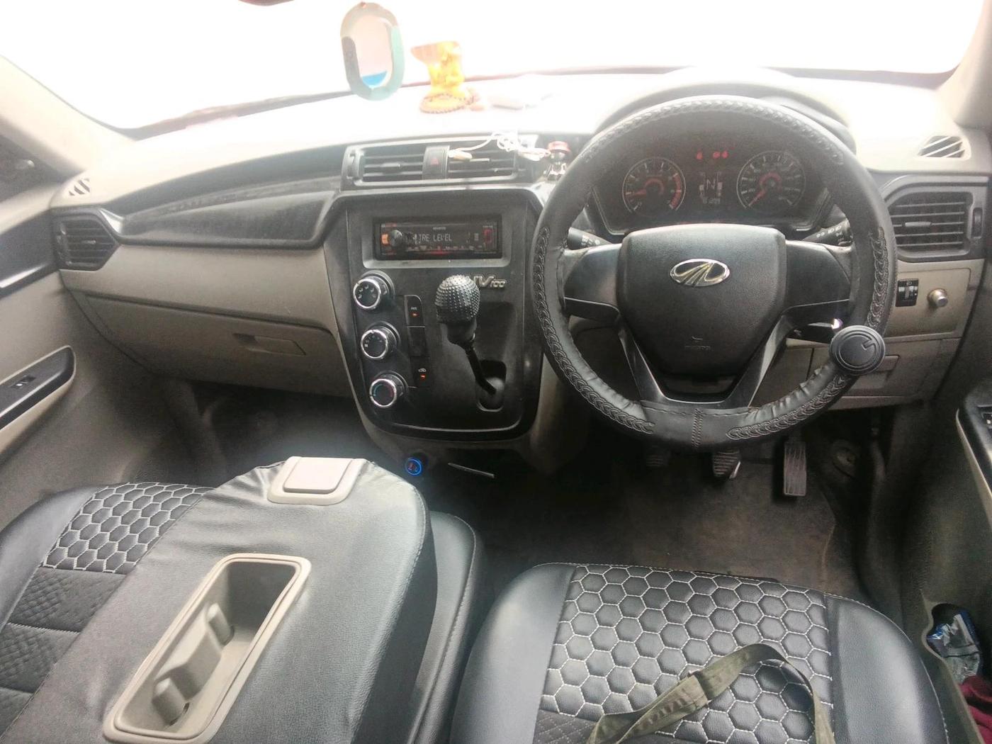 2016 Mahindra Kuv100 K4 6 STR, Petrol, Manual, 1,01,210 km, interior