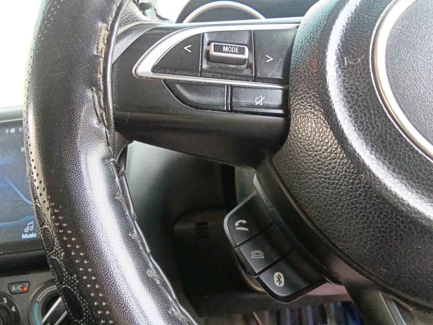 2022 Maruti Swift VXI, Petrol, Manual, 59,811 km, interior