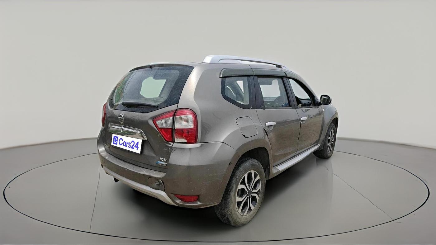 2015 Nissan Terrano XV D THP 110 PS, Diesel, Manual, 1,34,253 km, exterior