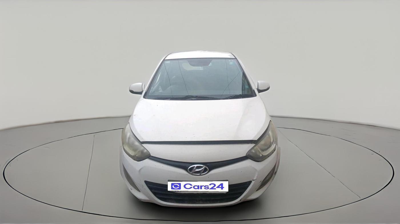 2013 Hyundai i20 SPORTZ 1.2, Petrol, Manual, 1,43,044 km, exterior