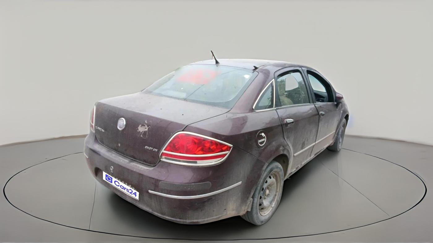 2011 Fiat Linea EMOTION 1.3, Diesel, Manual, 54,128 km, exterior