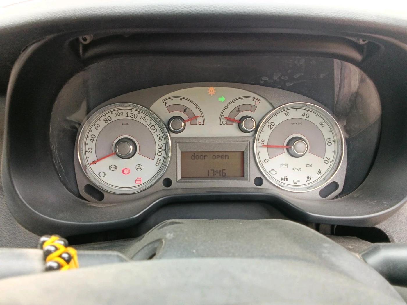 2011 Fiat Linea EMOTION 1.3, Diesel, Manual, 54,128 km, interior