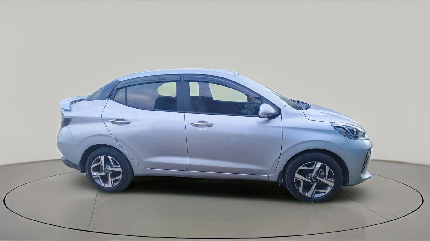 2025 Hyundai AURA SX 1.2 CNG, CNG, Manual, 11,776 km, exterior