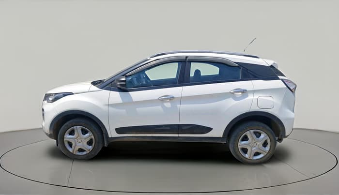 2023 Tata NEXON XM PETROL, Petrol, Manual, 70,238 km, exterior