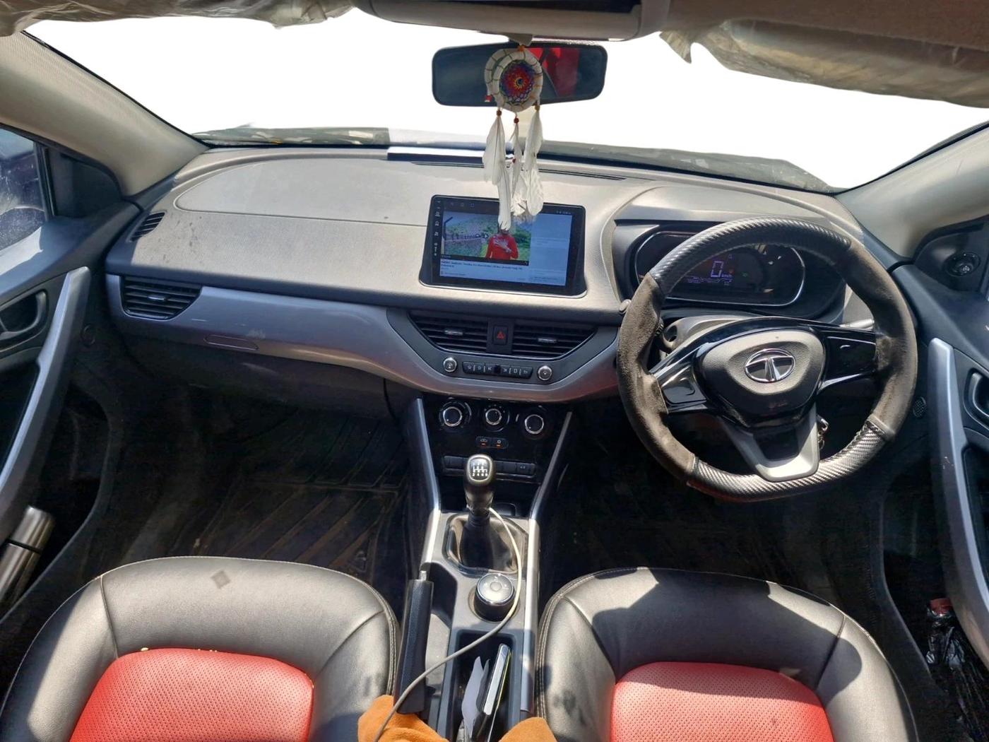 2023 Tata NEXON XM PETROL, Petrol, Manual, 70,238 km, interior