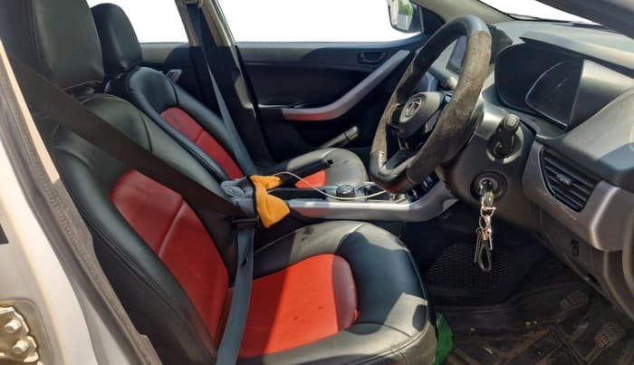 2023 Tata NEXON XM PETROL, Petrol, Manual, 70,238 km, interior