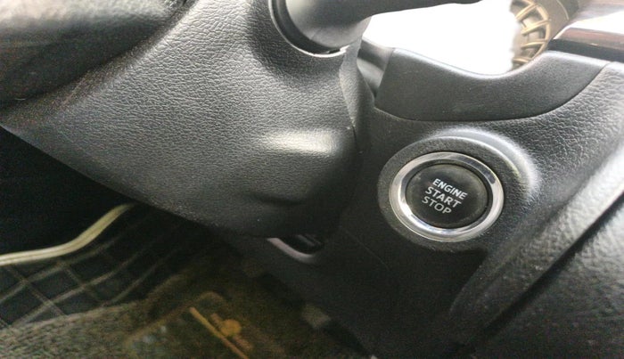 2019 Toyota Innova Crysta 2.4 VX 8 STR, Diesel, Manual, 66,200 km, interior