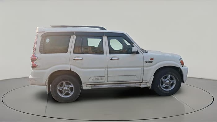 2012 Mahindra Scorpio VLX 2WD BS-III, Diesel, Manual, 80,837 km, exterior