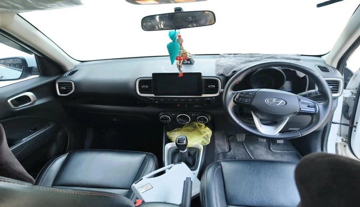 2020 Hyundai VENUE SX 1.5 CRDI, Diesel, Manual, 92,696 km, interior