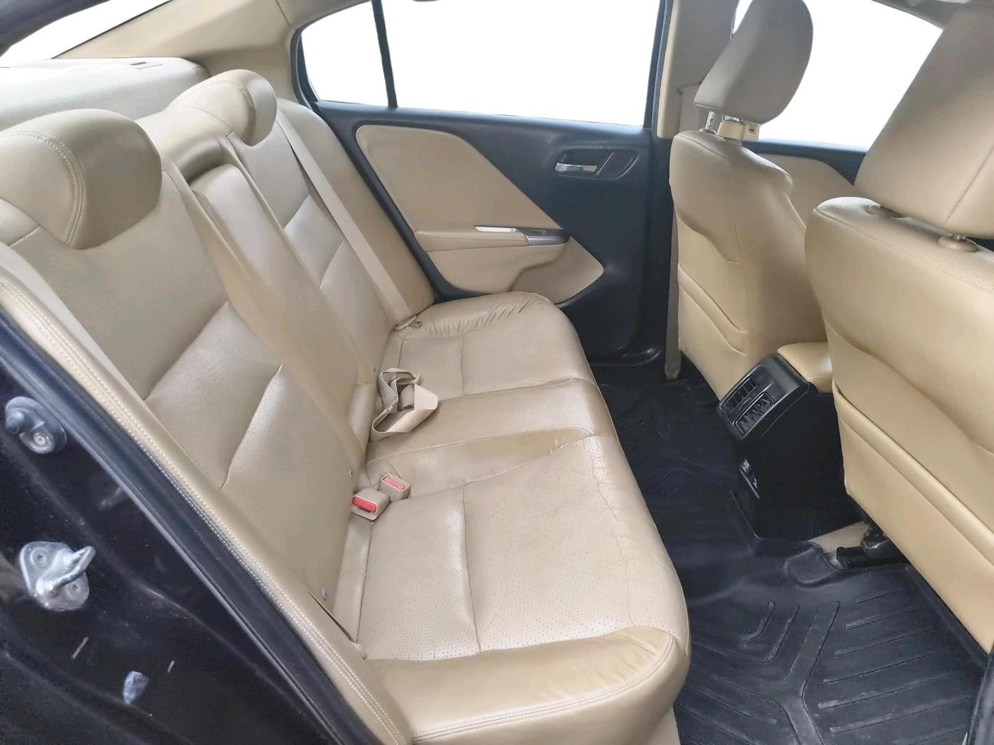 2016 Honda City 1.5L I-DTEC VX, Diesel, Manual, 98,786 km, interior