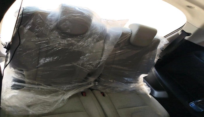 2024 Mahindra XUV700 AX7 Luxury Pack Diesel MT 7 STR, Diesel, Manual, 30,423 km, interior