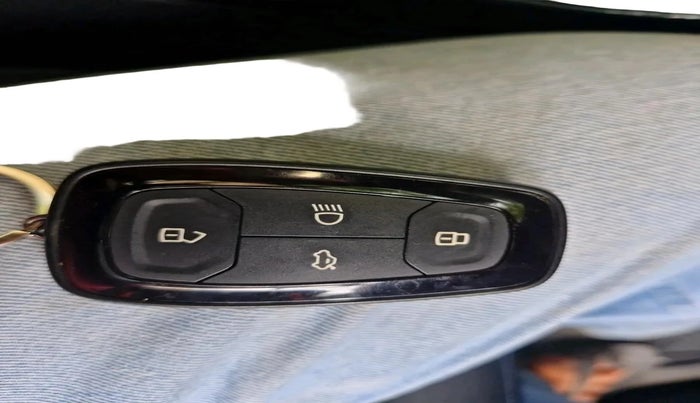 2022 Tata ALTROZ XZ PLUS PETROL DARK EDITION, Petrol, Manual, 60,009 km, interior