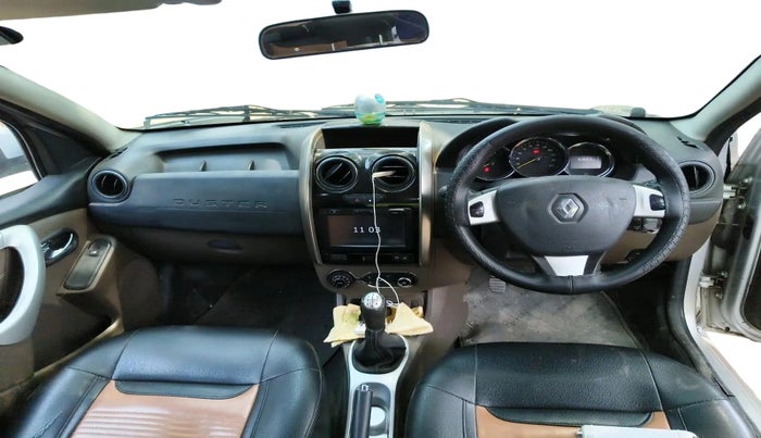 2017 Renault Duster 85 PS RXZ DIESEL, Diesel, Manual, 92,693 km, interior