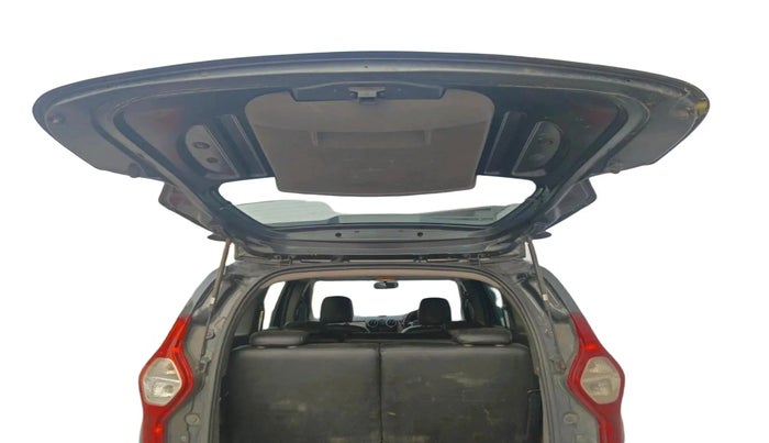 2015 Renault Lodgy 110 PS RXZ, Diesel, Manual, 1,01,414 km, exterior