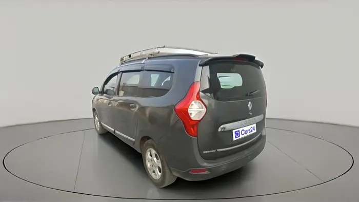 2015 Renault Lodgy 110 PS RXZ, Diesel, Manual, 1,01,414 km, exterior