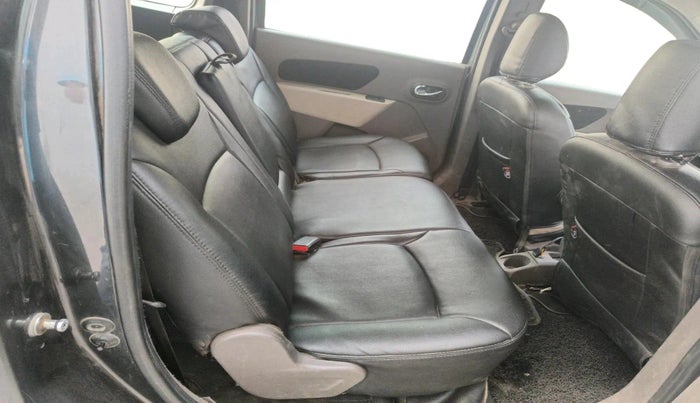 2015 Renault Lodgy 110 PS RXZ, Diesel, Manual, 1,01,414 km, interior