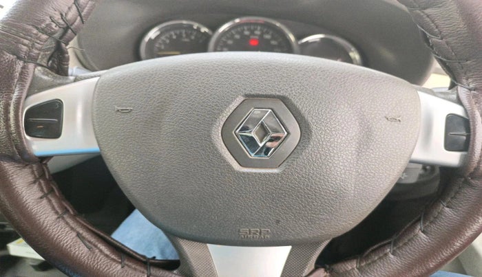 2015 Renault Lodgy 110 PS RXZ, Diesel, Manual, 1,01,414 km, interior