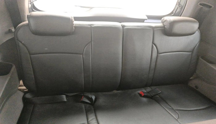 2015 Renault Lodgy 110 PS RXZ, Diesel, Manual, 1,01,414 km, interior