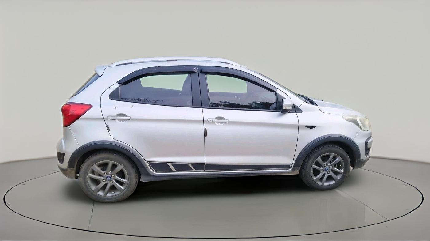 2019 Ford FREESTYLE TITANIUM 1.2 PETROL, Petrol, Manual, 1,58,808 km, exterior