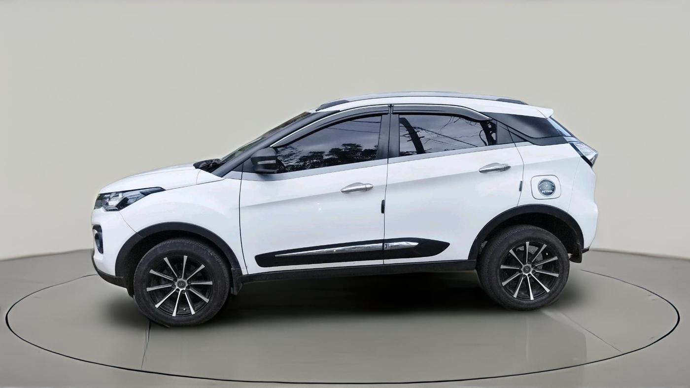 2022 Tata NEXON XM SUNROOF PETROL, Petrol, Manual, 40,424 km, exterior