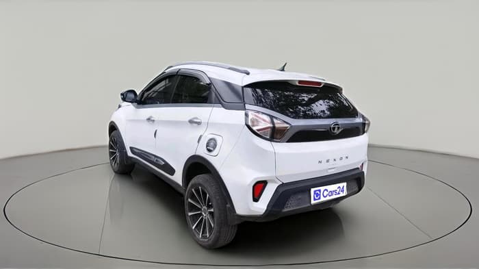 2022 Tata NEXON XM SUNROOF PETROL, Petrol, Manual, 40,424 km, exterior