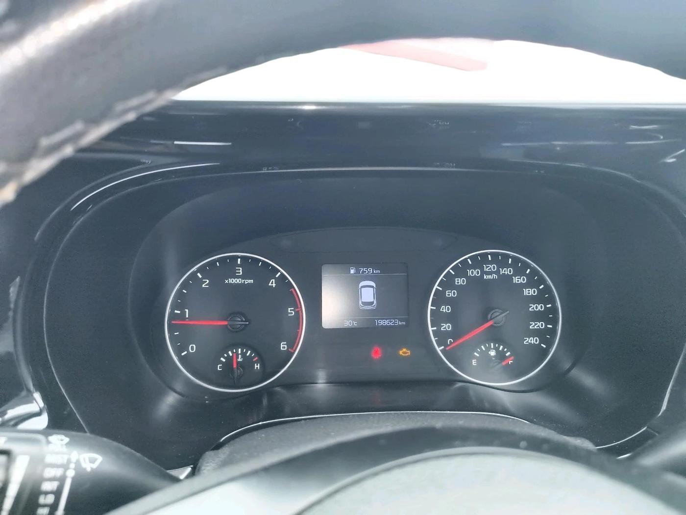 2020 KIA SELTOS HTK PLUS 1.5 DIESEL, Diesel, Manual, 1,98,623 km, interior
