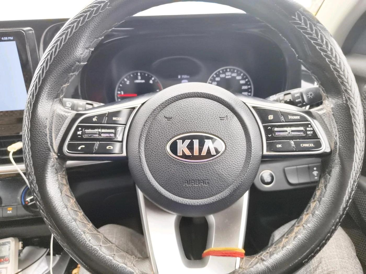 2020 KIA SELTOS HTK PLUS 1.5 DIESEL, Diesel, Manual, 1,98,623 km, interior