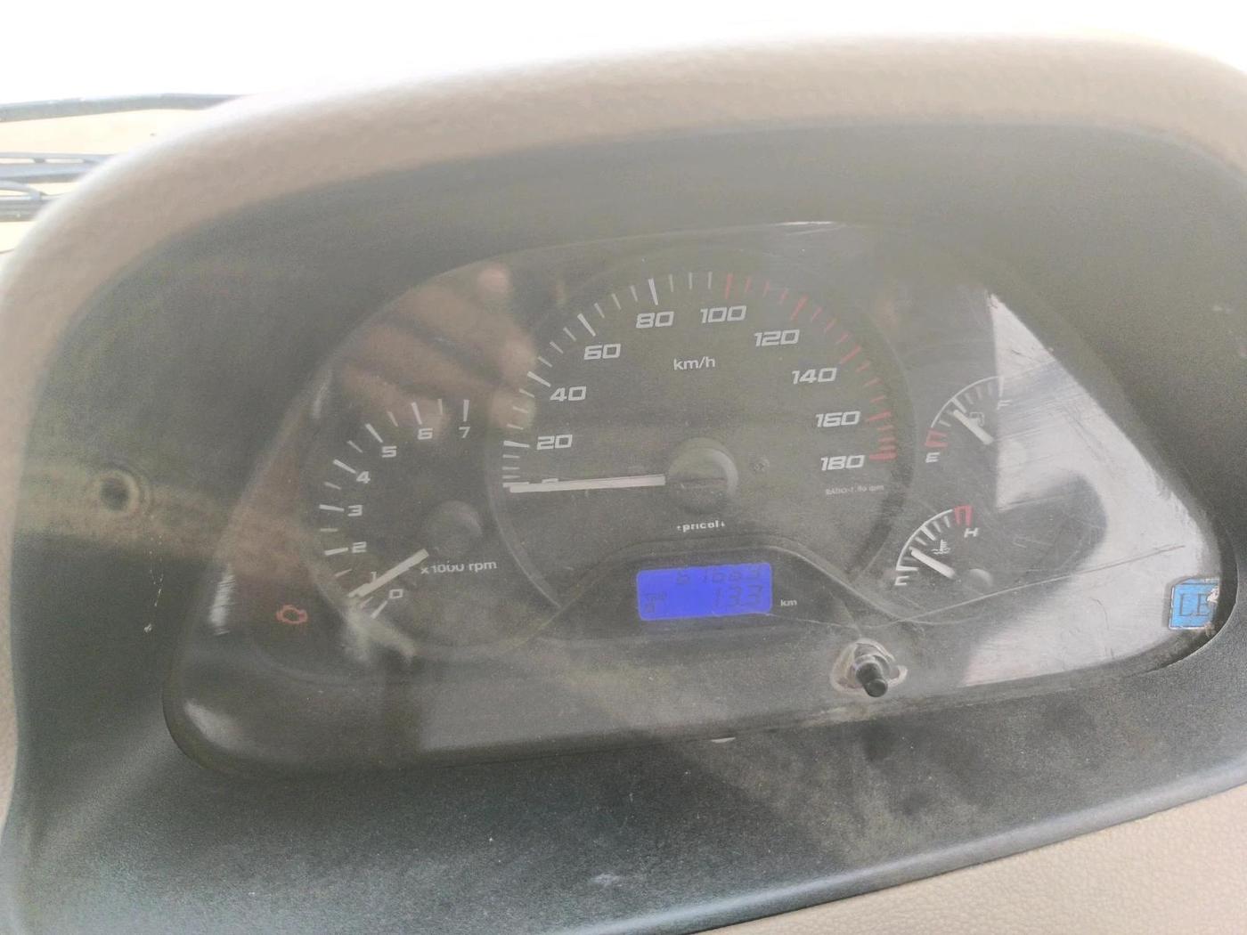 2011 Tata Venture GX 7 STR, Diesel, Manual, 67,669 km, interior