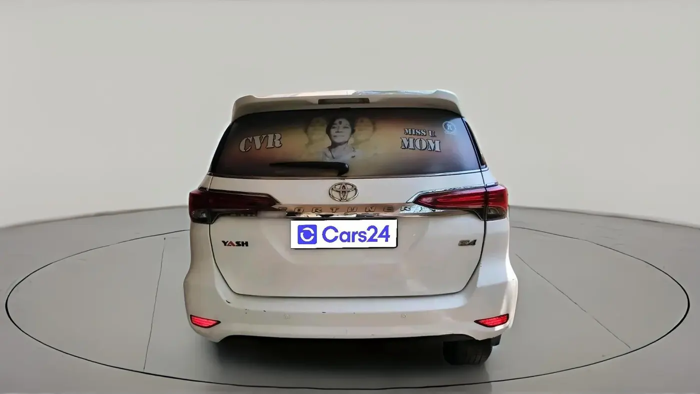 2018 Toyota Fortuner 2.8 4X4 AT, Diesel, Automatic, 1,62,086 km, exterior