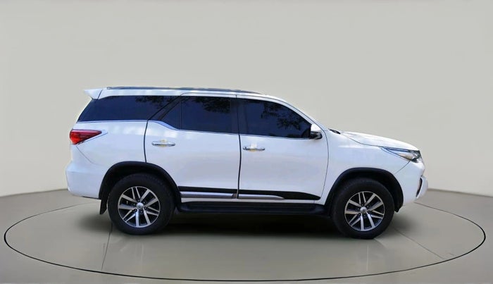 2018 Toyota Fortuner 2.8 4X4 AT, Diesel, Automatic, 1,62,086 km, exterior