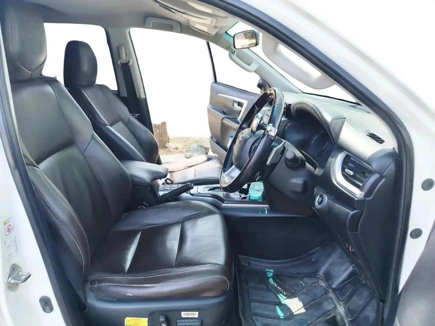 2018 Toyota Fortuner 2.8 4X4 AT, Diesel, Automatic, 1,62,086 km, interior