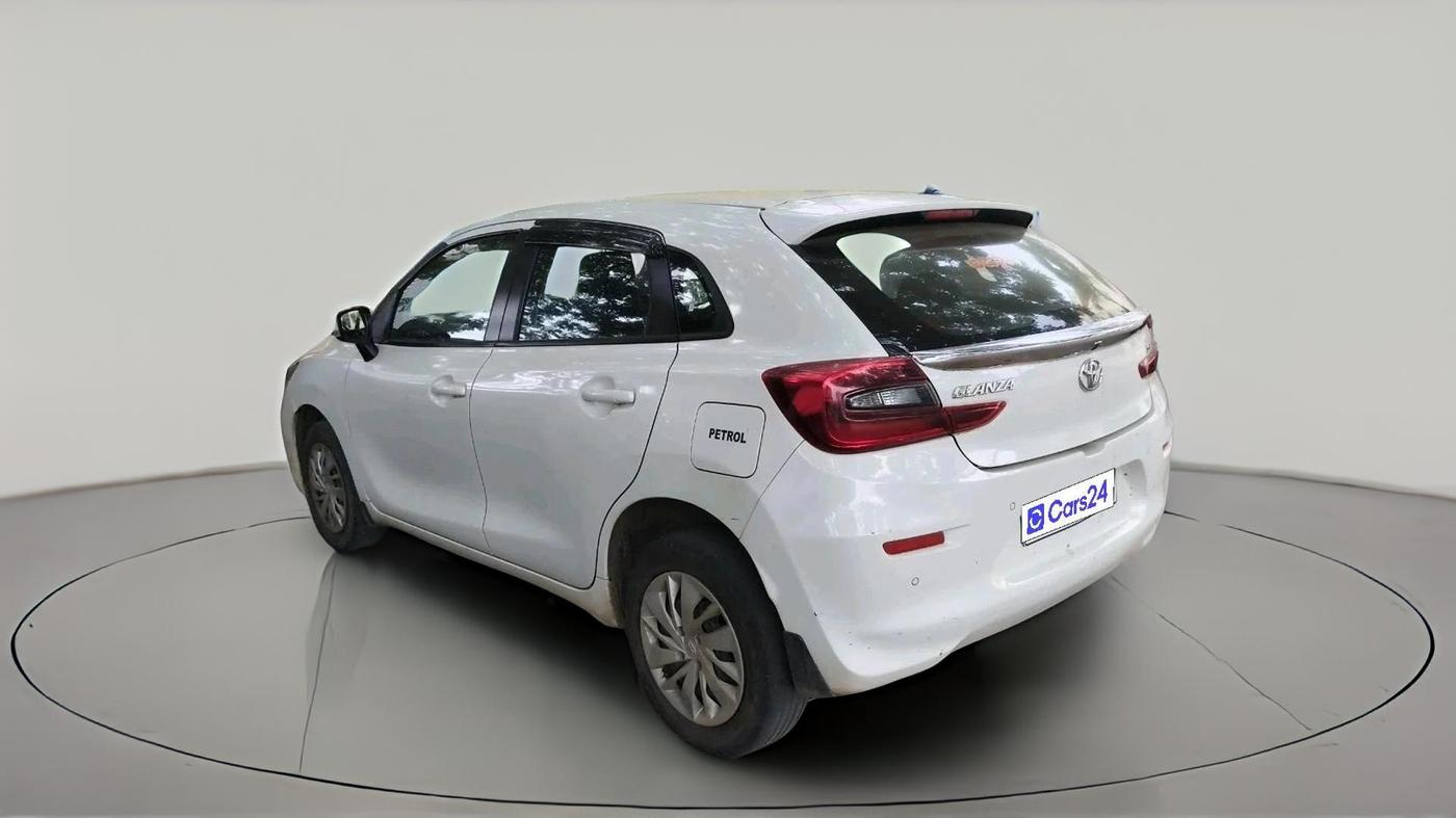 2024 Toyota Glanza S, Petrol, Manual, 43,617 km, exterior
