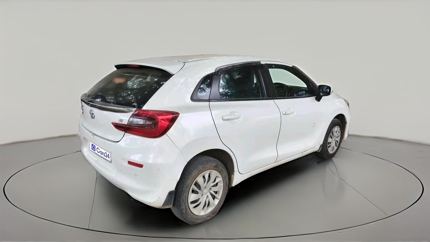 2024 Toyota Glanza S, Petrol, Manual, 43,617 km, exterior