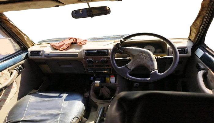 2007 Mahindra Bolero SLX BS-III, Diesel, Manual, 2,68,396 km, interior
