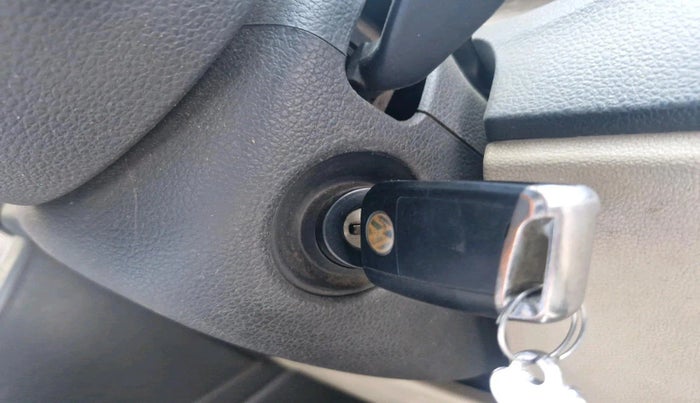 2011 Volkswagen Polo COMFORTLINE 1.2L, Diesel, Manual, 1,13,822 km, interior