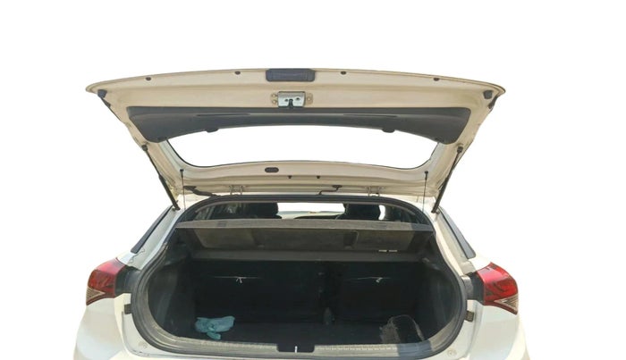 2015 Hyundai Elite i20 ASTA 1.4 CRDI, Diesel, Manual, 58,168 km, exterior