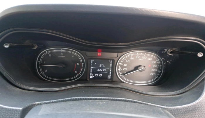 2016 Maruti Vitara Brezza VDI (O), Diesel, Manual, 70,674 km, interior