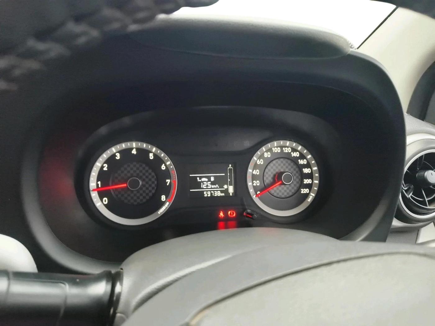 2020 Hyundai GRAND I10 NIOS MAGNA CORPORATE EDITION 1.2 KAPPA VTVT, Petrol, Manual, 59,738 km, interior